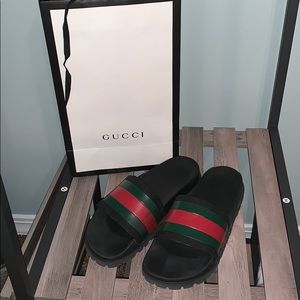 gucci slides